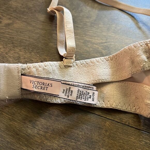 Victorias Secret Body by Victoria lined strapless bra signature straps Sz-32C - Picture 6 of 10